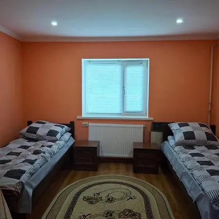 River House * Huklyvyy