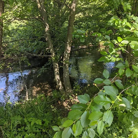River House Huklyvyy